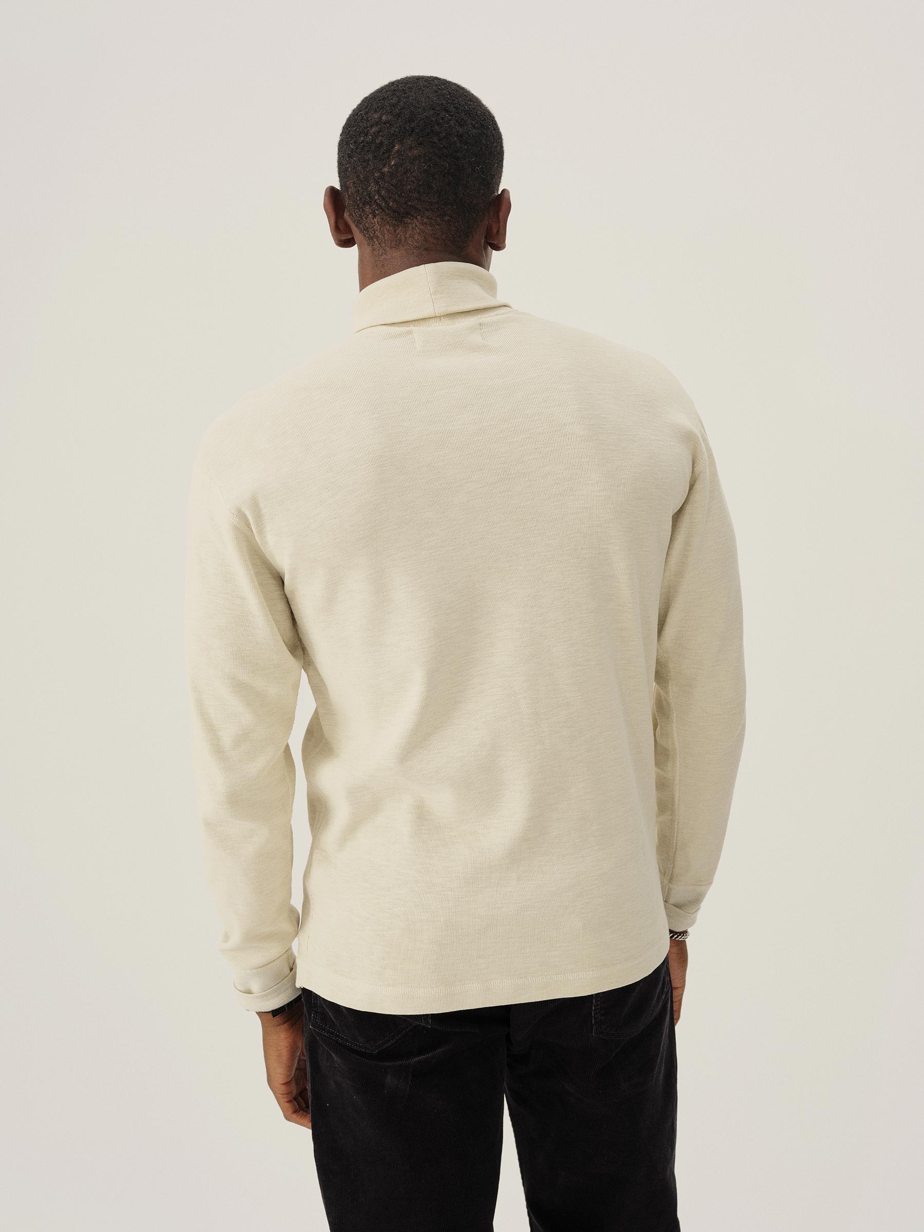 Worn White Sidewinder Rib Turtleneck - Image 5