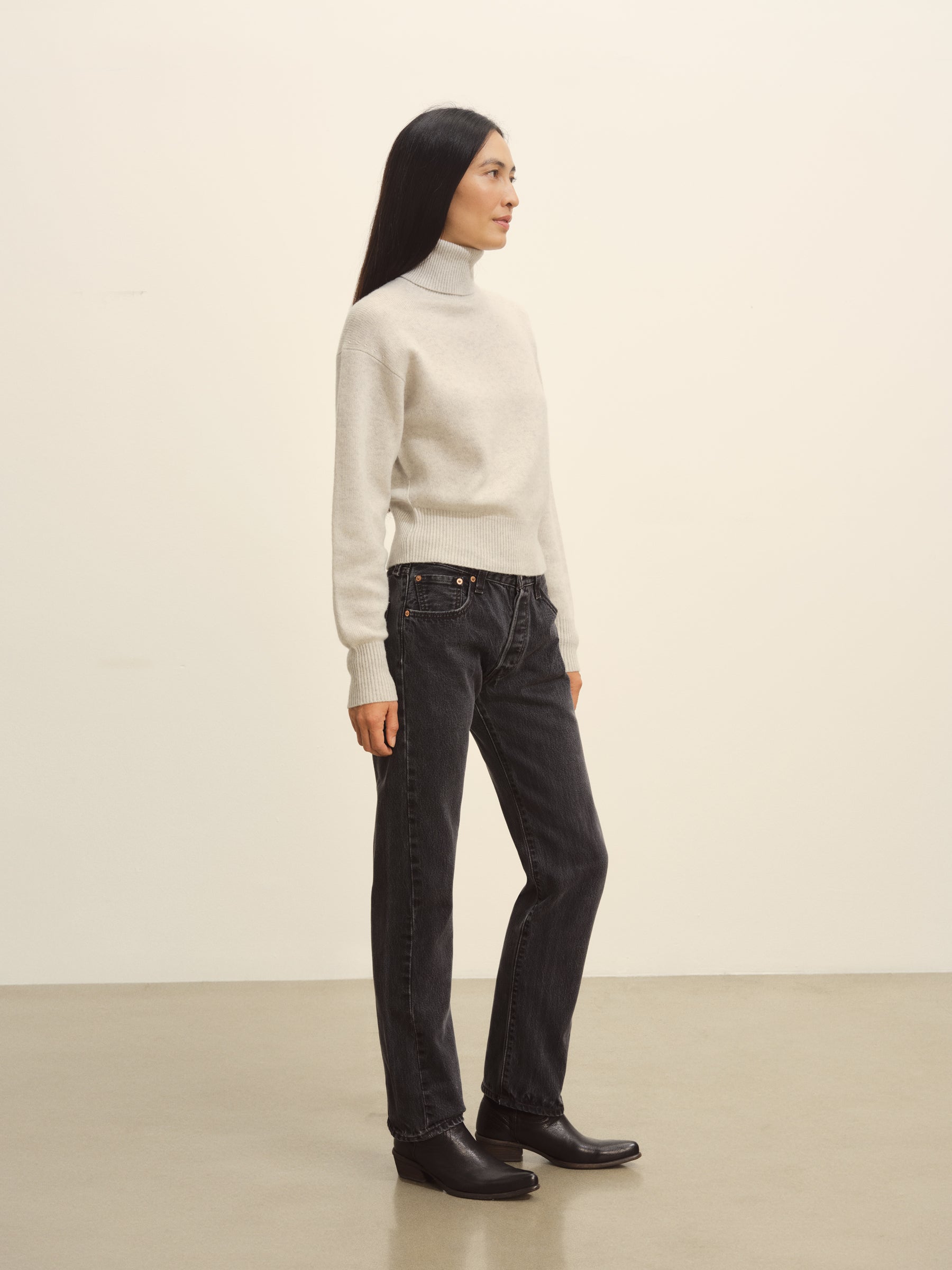 Steel Heather Idyllwild Cashmere Turtleneck - Image 4