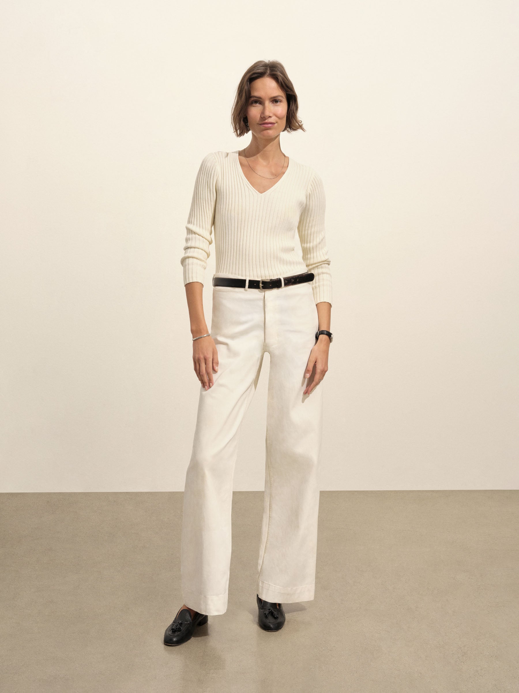 Natural Fluted Rib V-Neck Long Sleeve - Image 4