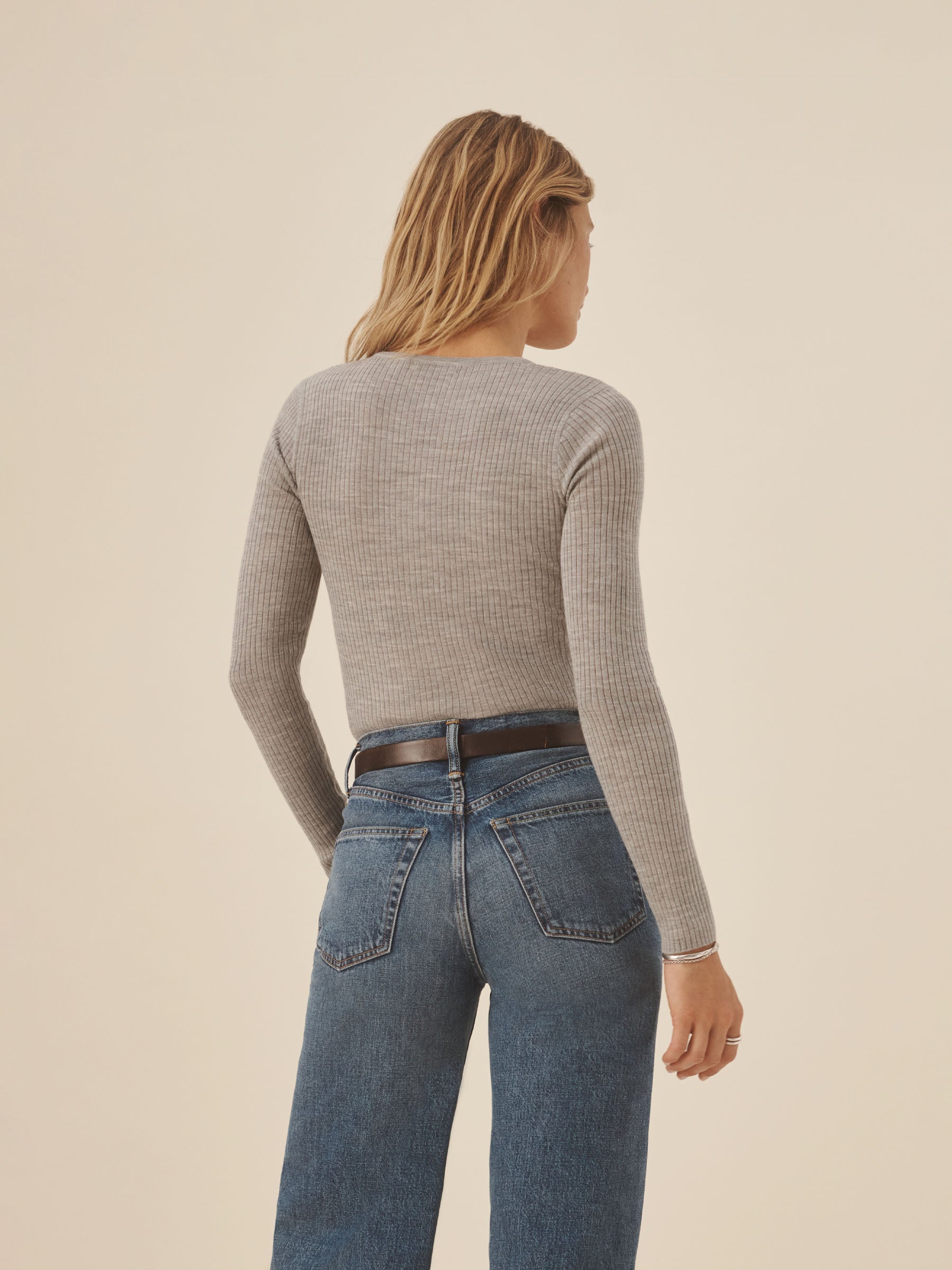 Light Heather Grey Featherweight Silk Cashmere Scoop Henley - Image 4