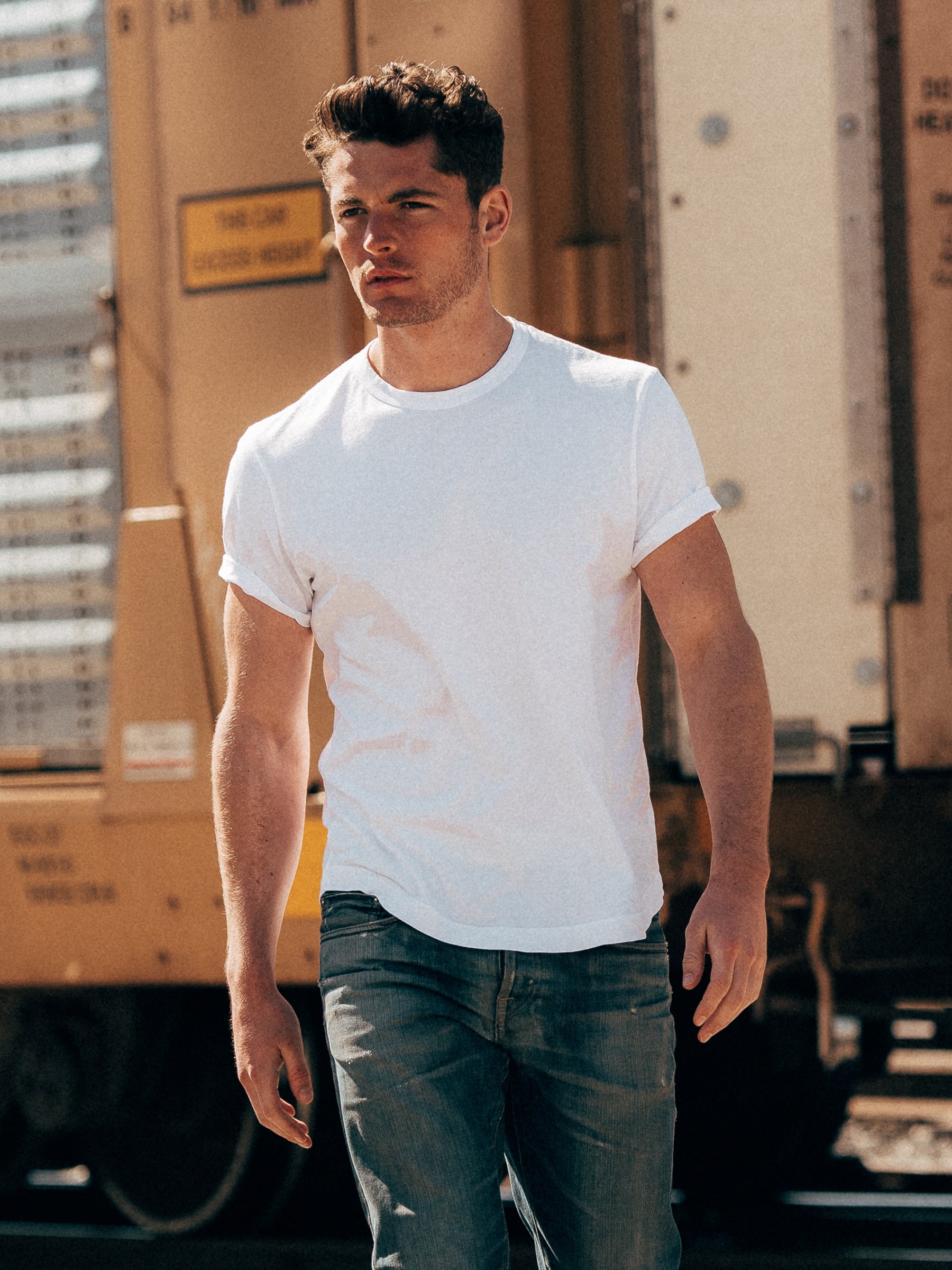 Alternative view of White Pima Curved Hem Tee
