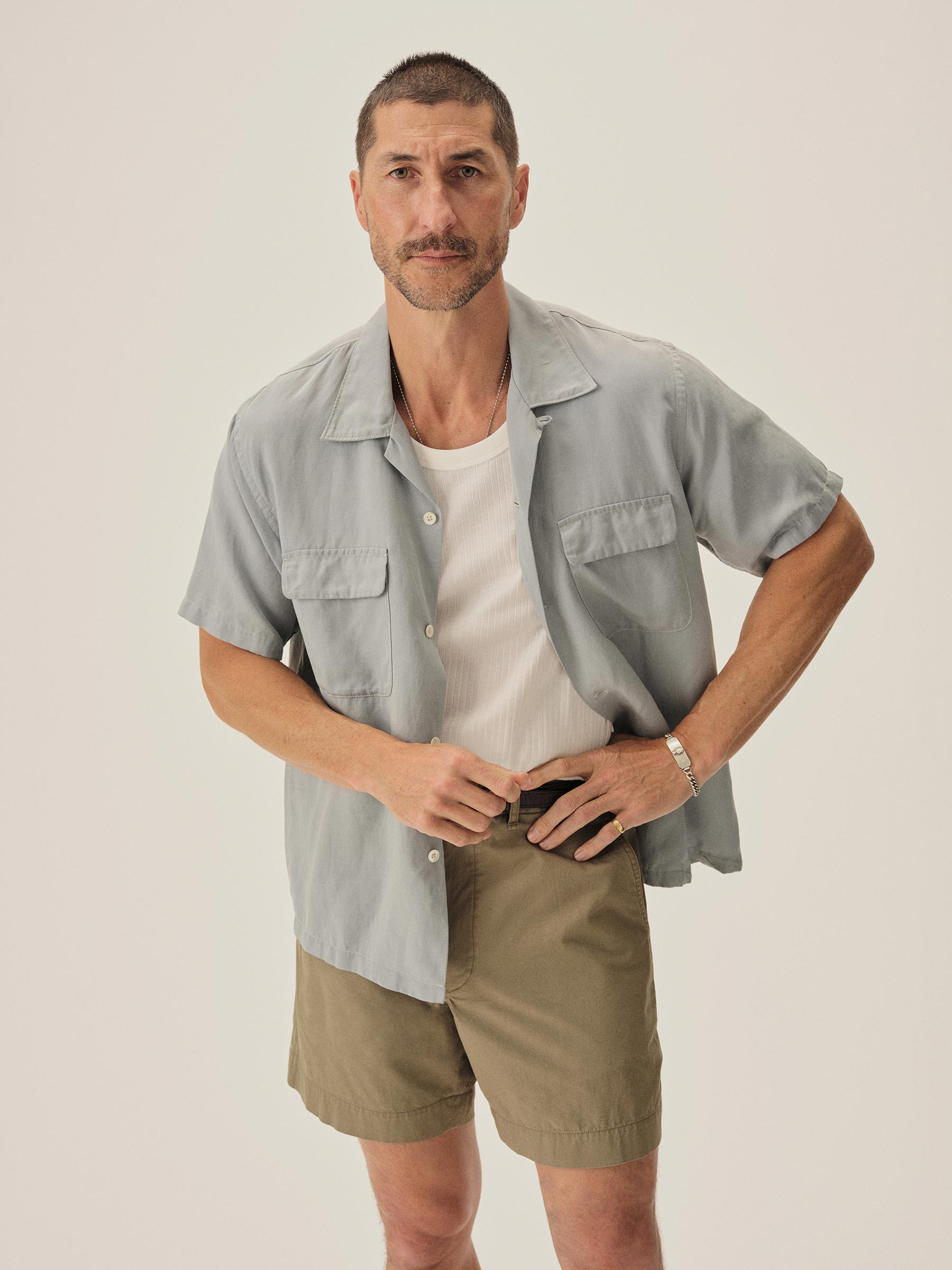 Alternative view of Blue Fescue Draped Linen Deuce Coupe Camp Shirt